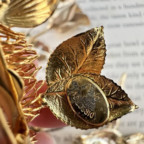 Vintage Signed Nature Brooch Lot Roman Giovanni Direction One Bird Flower Enamel - Picture 6 of 7